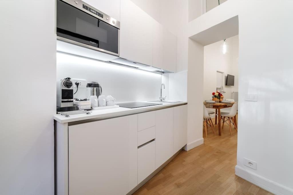 Casa Trilussa, Luxury House With Terrace - Trastevere Apartment Rom